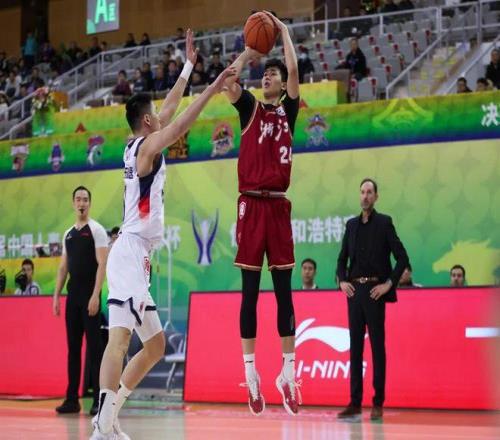 布克战雄鹿,后表现低迷,场均得分,必赢电子官网,必赢电子平台,必赢电子体育,必赢电子APP